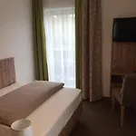 Guest house Pension David 3*